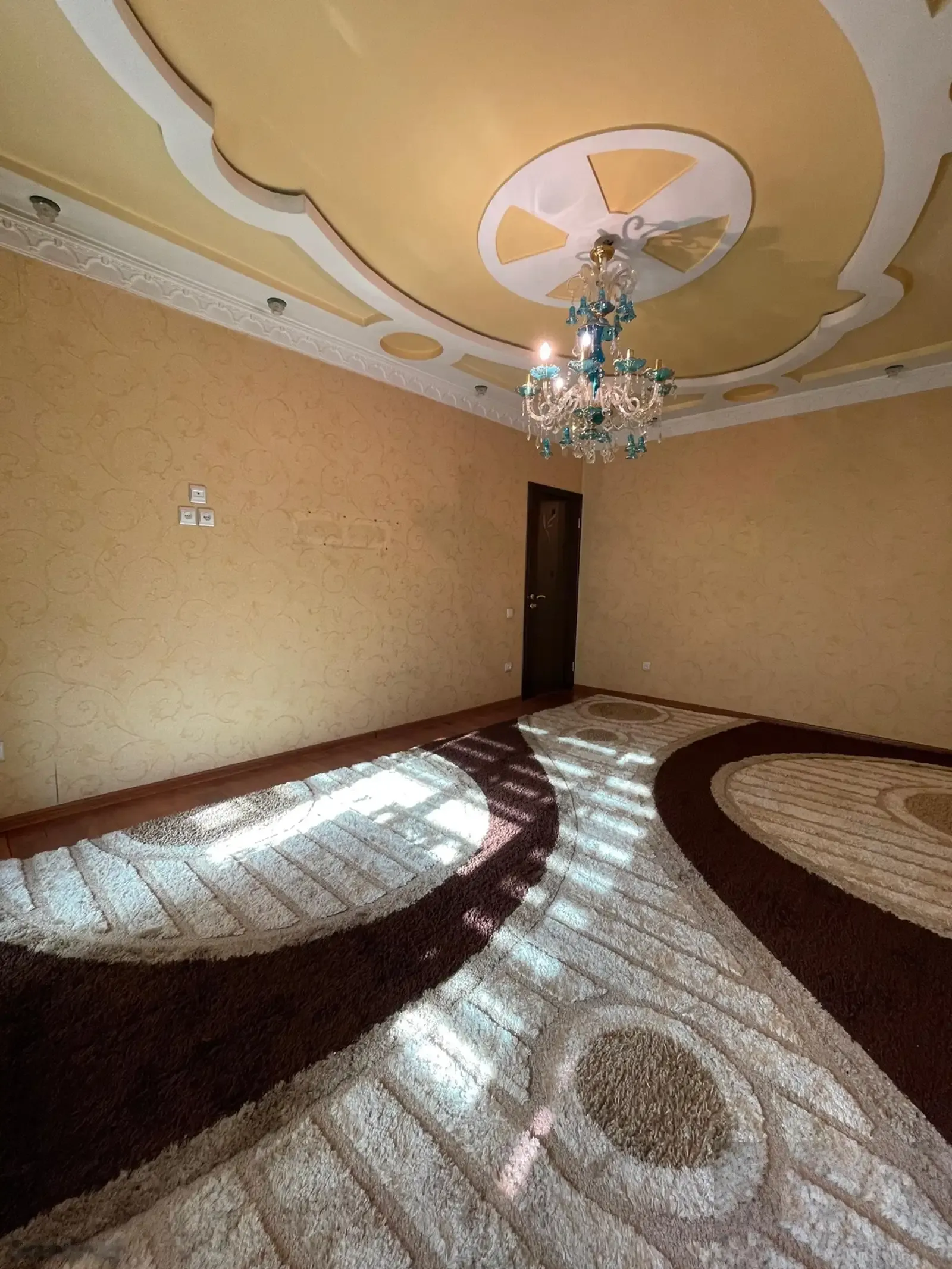 3-комн. квартира, 3 этаж, 100 м², Цирк, Дом Самсунг