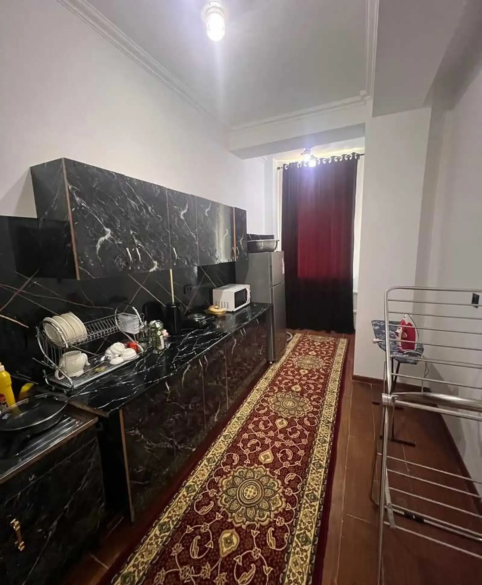 3-комн. квартира, 2 этаж, 100м², Овир, Ашан
