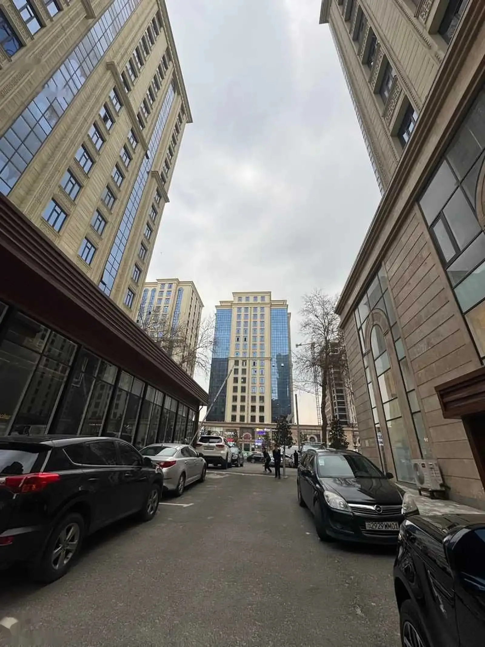 3-к квартира, 16 этаж, 100 м², Шохмансур Релакс