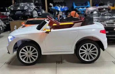 Детский электромобиль