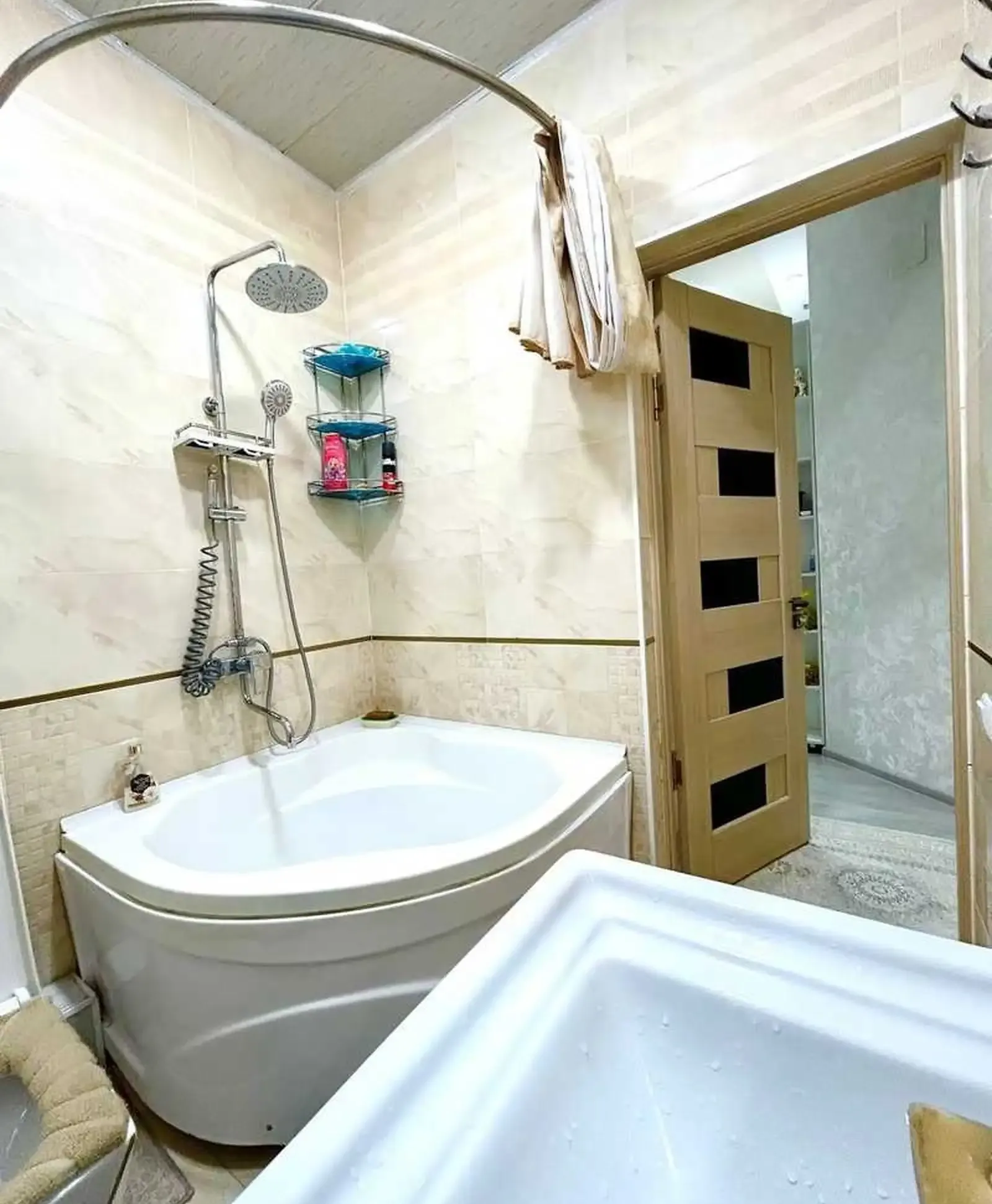 2-комн. квартира, 14 этаж, 76м², Рестарани Бурак