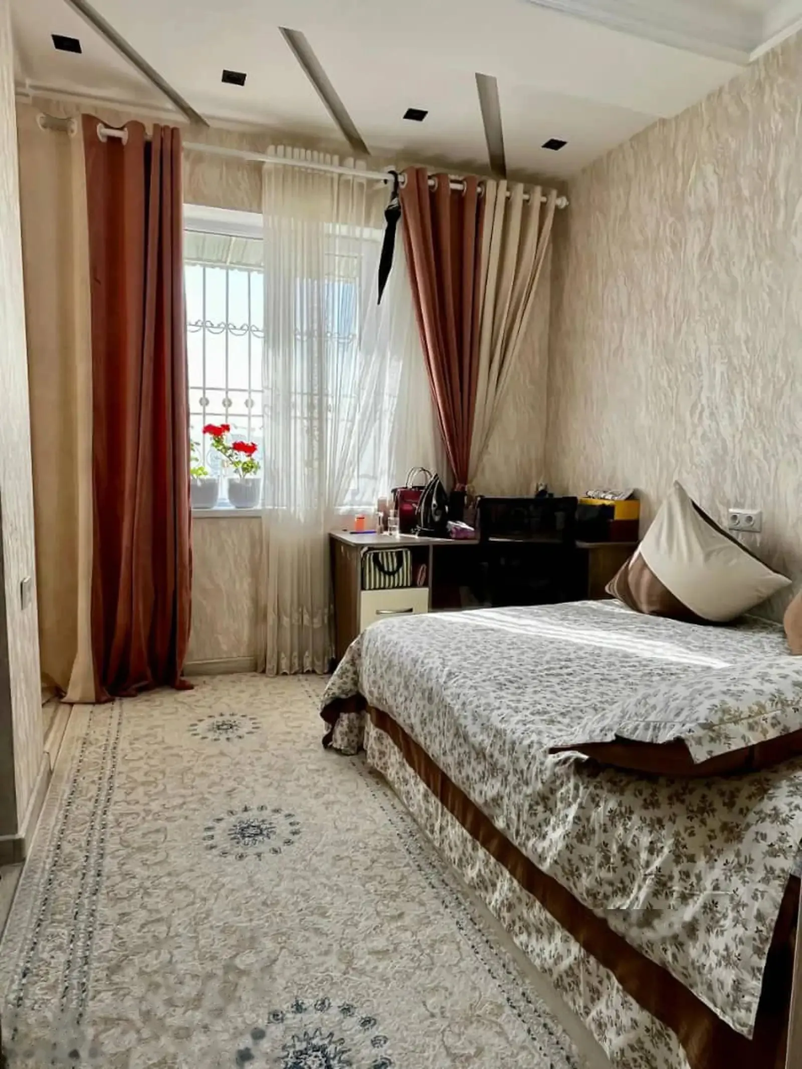 3-к квартира, 12 этаж, 75 м², Фирдавси