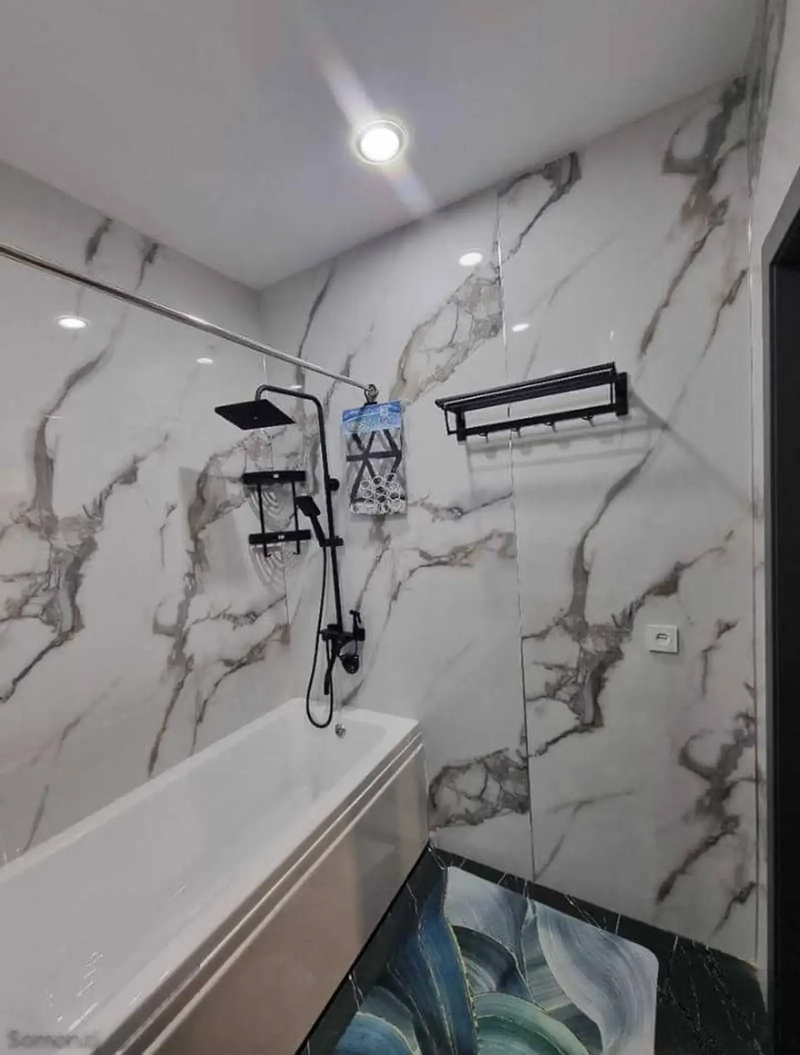 2-комн. квартира, Цокольный этаж, 63м², 18 микрорайон