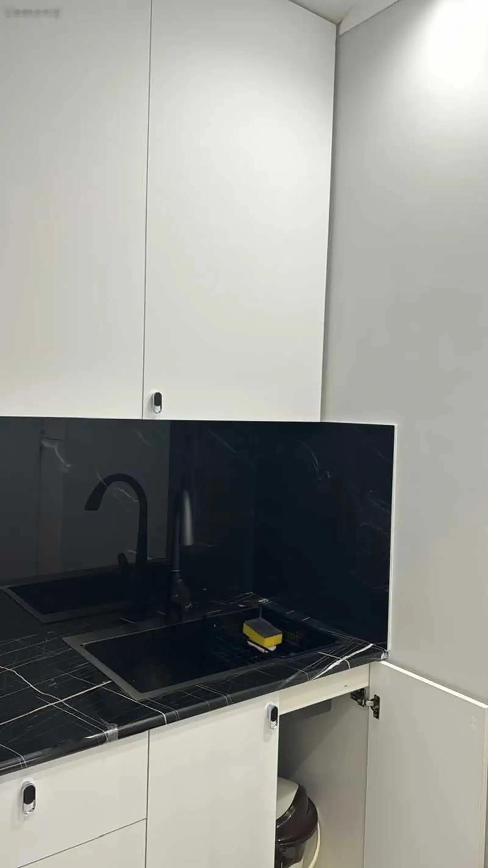 3-комн. квартира, 7 этаж, 101м², Цум доми Шох палас