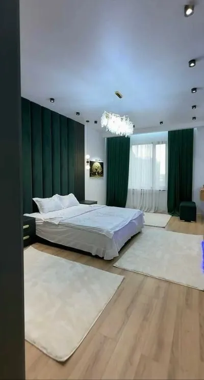 2-комн. квартира, 5 этаж, 85м², И. Сомони