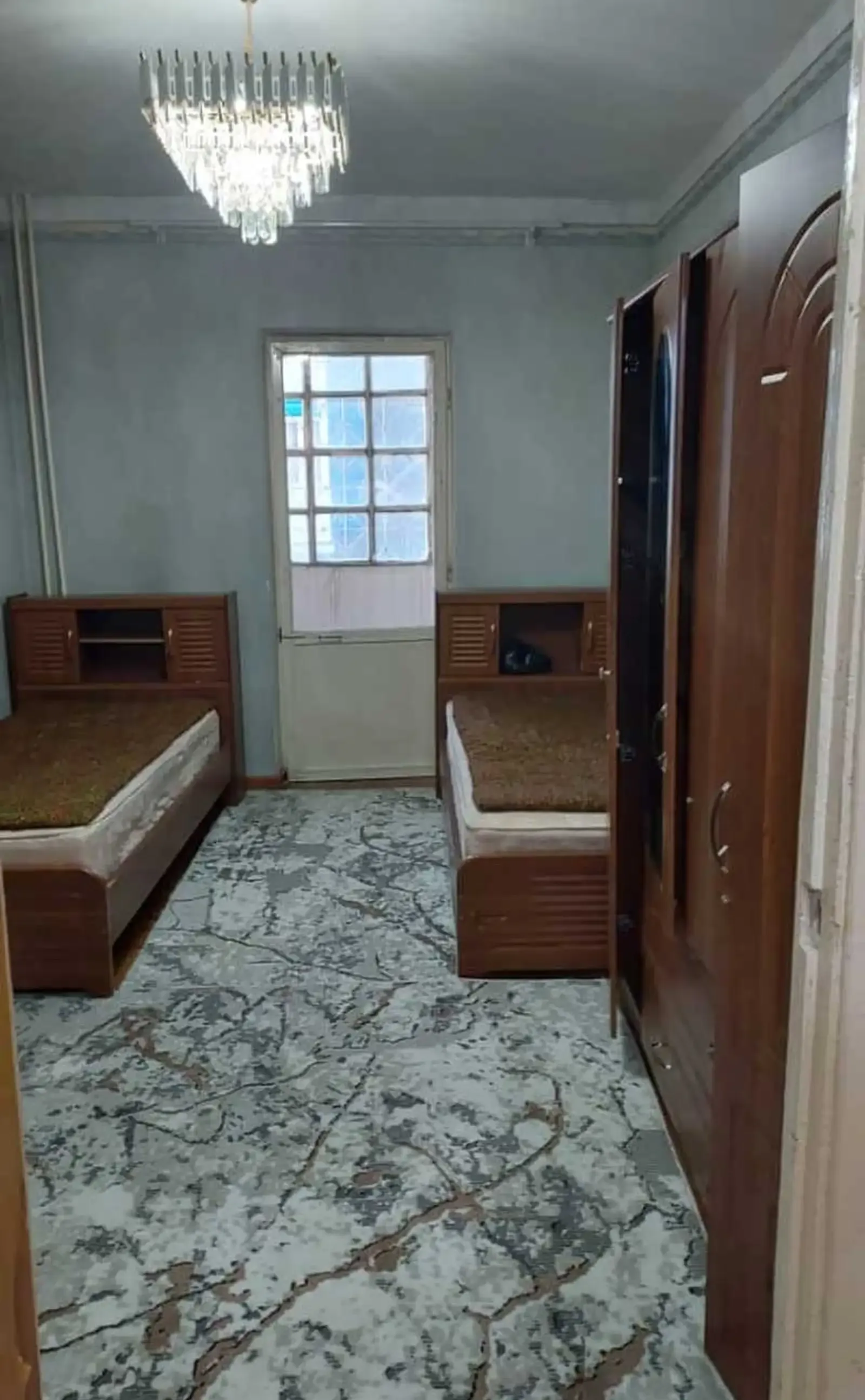 2-комн. квартира, 2 этаж, 75м², И.Сомони