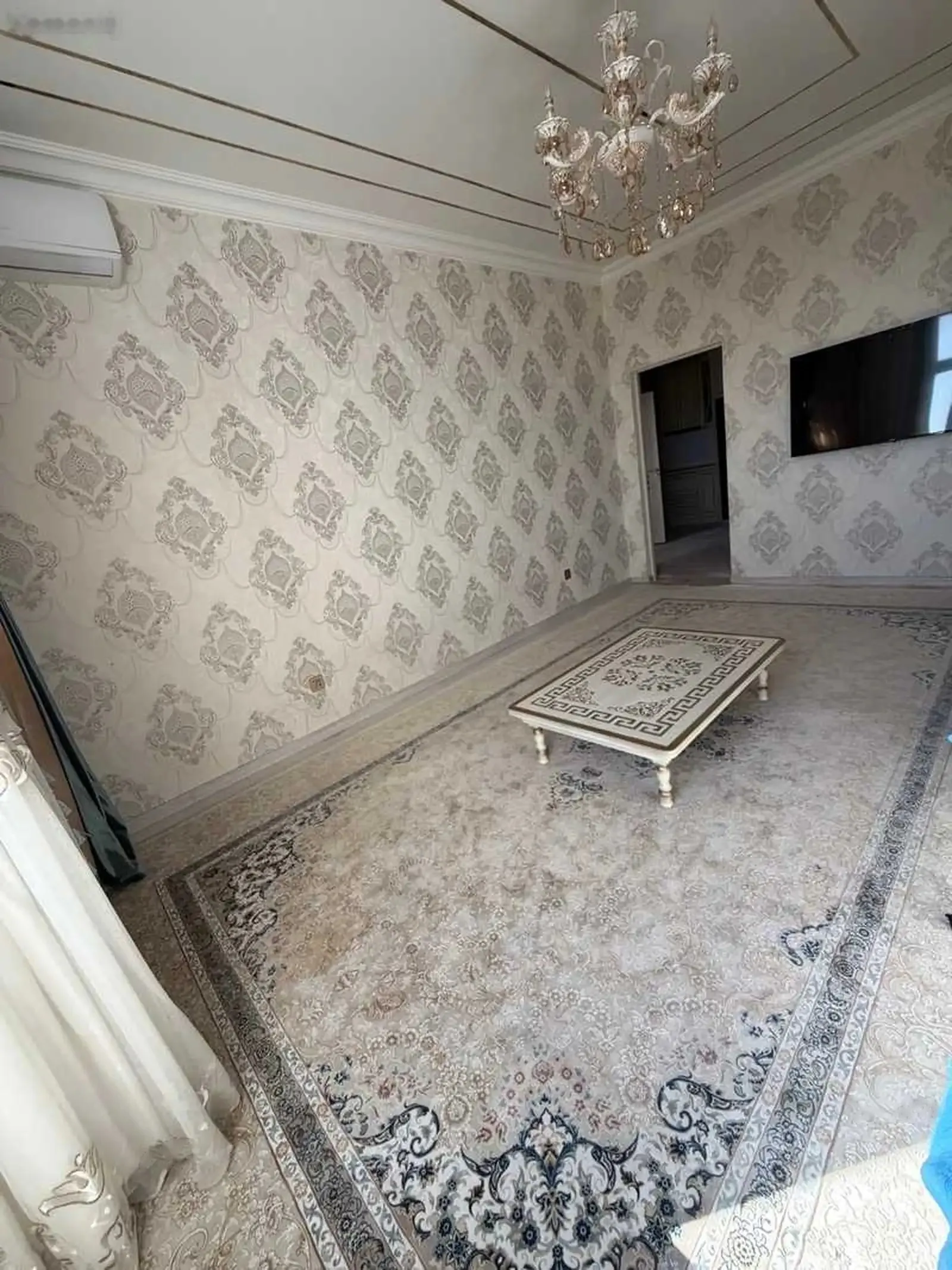 2-комн. квартира, 16 этаж, 65м², Голубой экран