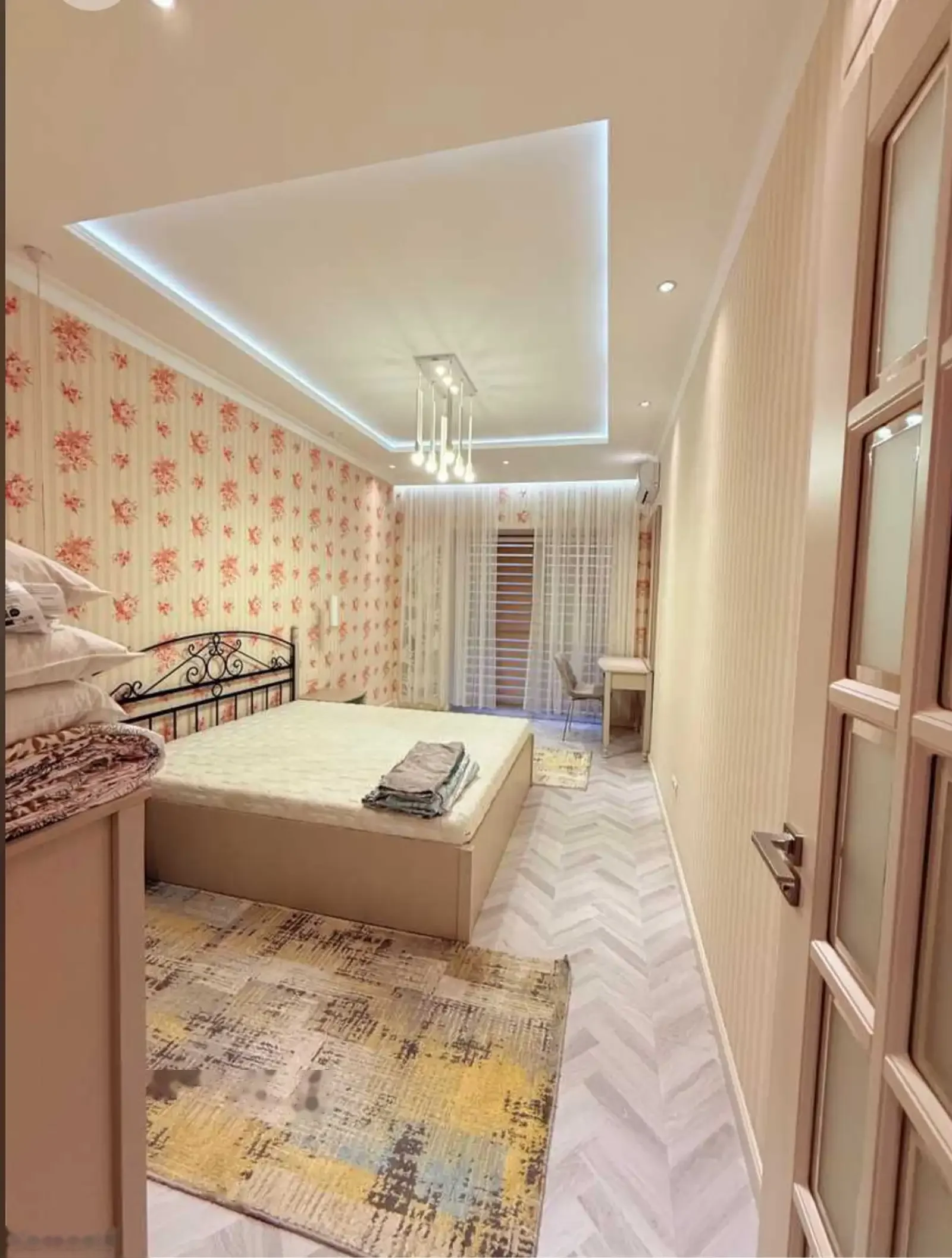 2-комн. квартира, 15 этаж, 100м², Дом печати