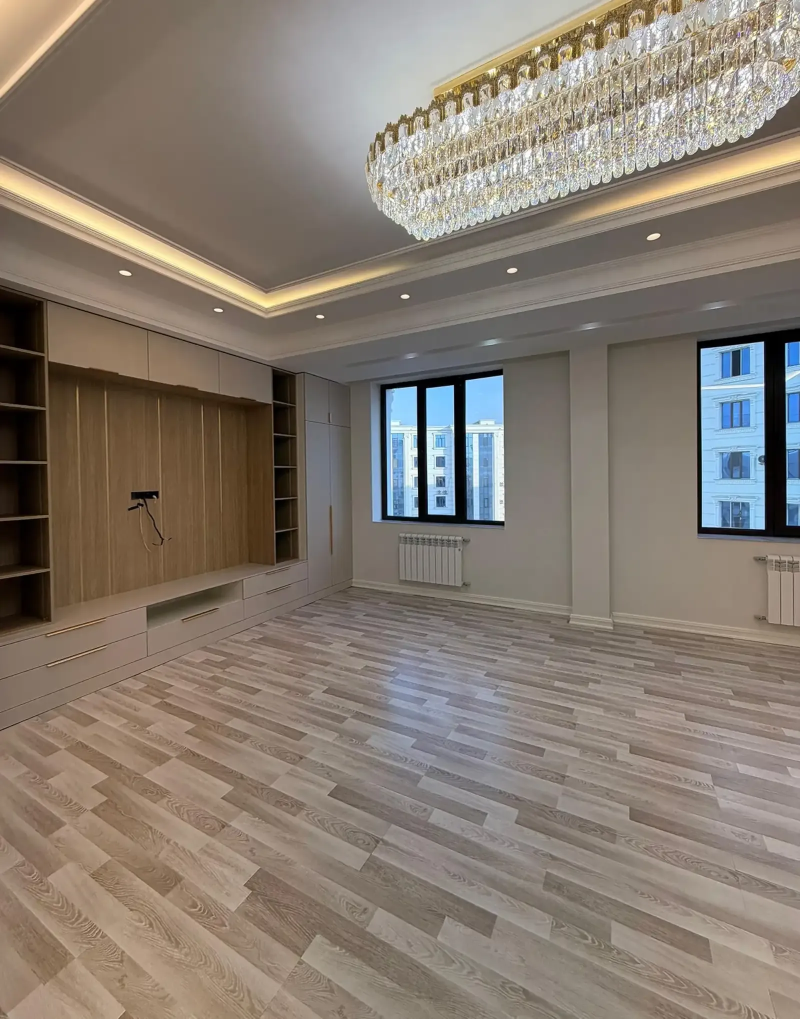 3-комн. квартира, 8 этаж, 146 м², Сафо, Пединститут