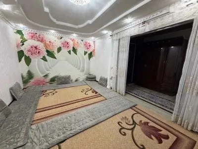 3-комн. квартира, 8 этаж, 110м², И Сомони домой Кайрокум