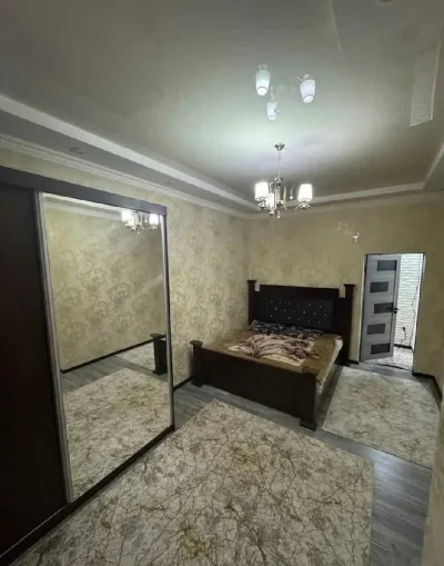 2-комн. квартира, 3 этаж, 86м², Шохмансур кучаи Айни бинои 50/