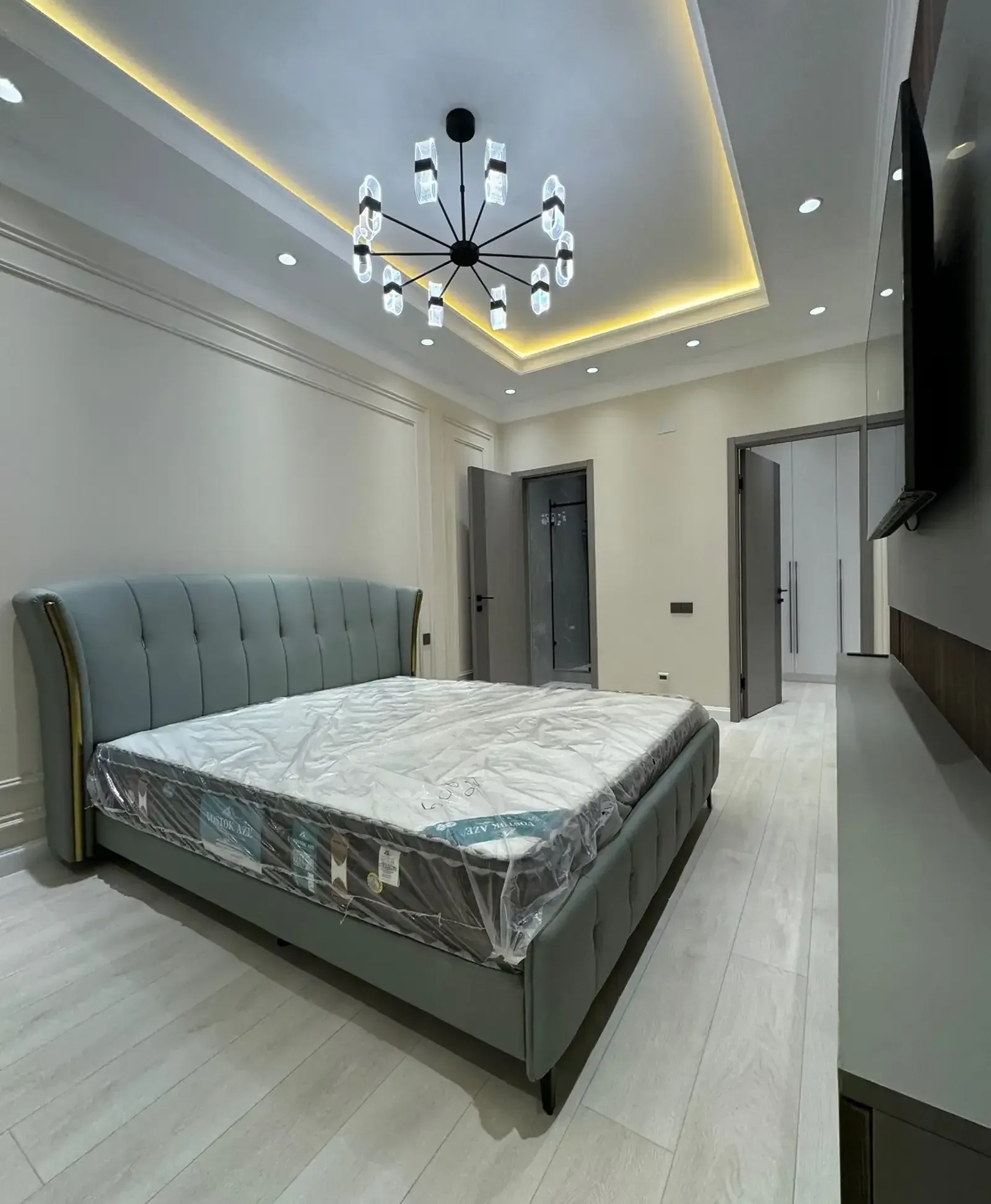 2-комн. квартира, 8 этаж, 95м², Шохмансур/Созидание