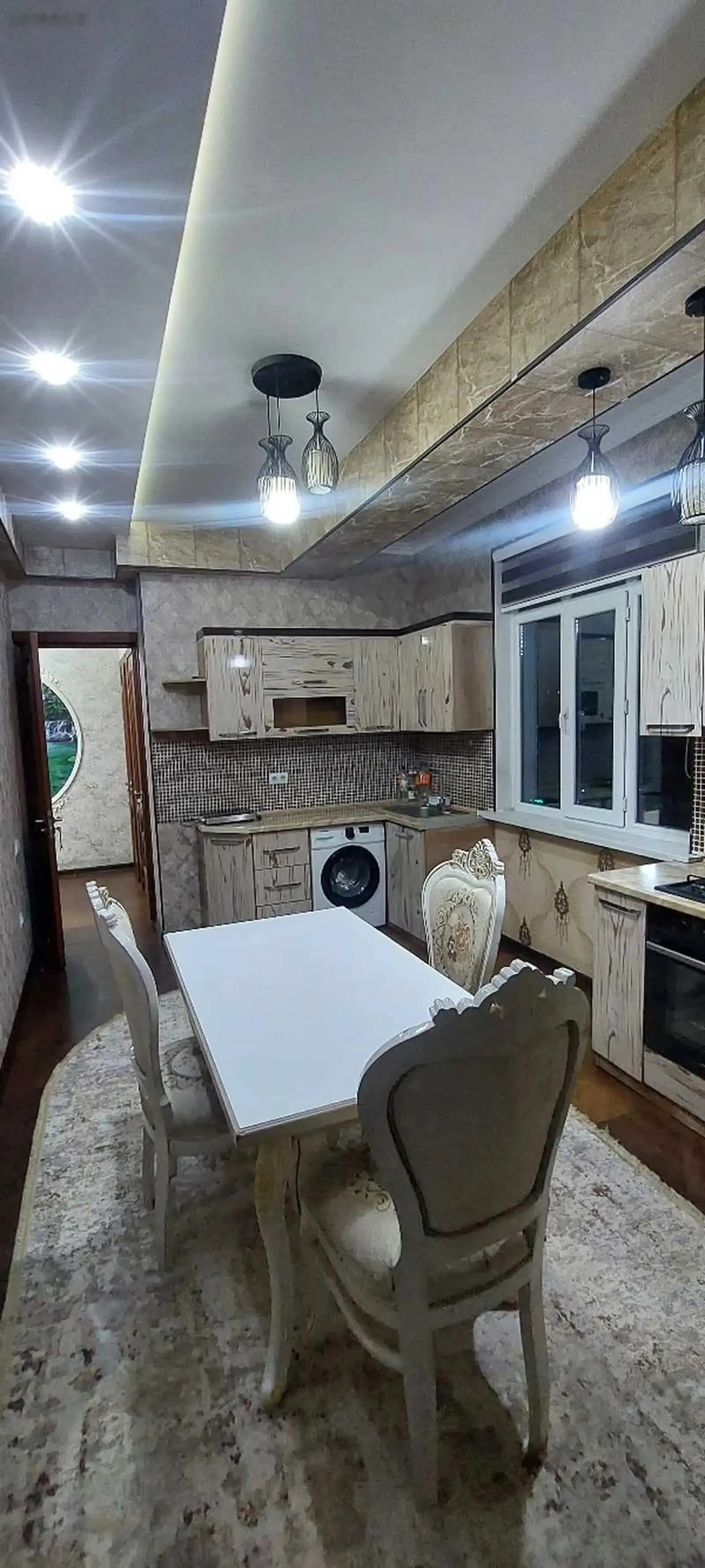 4-комн. квартира, 11 этаж, 123м², Милано мода, 84 мкр