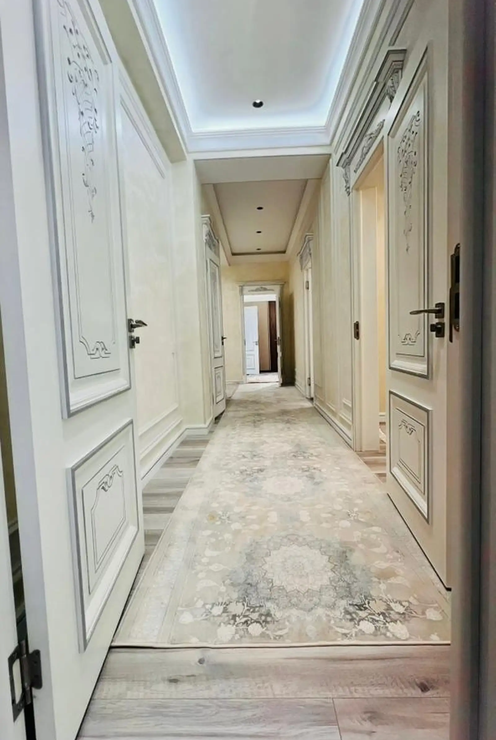 3-комн. квартира, 4 этаж, 140м², Шохмансур ру баруи Зелёный бозор доми Валберис Наздикии Садбарг