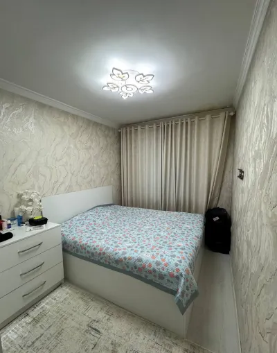 2-комн. квартира, 5 этаж, 52 м²,  33мкр