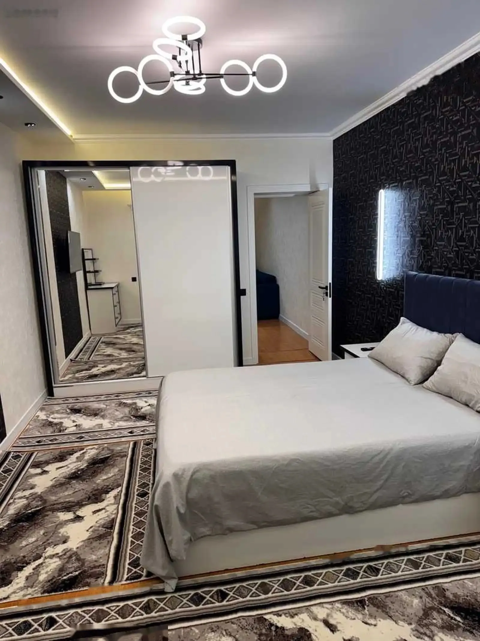2-комн. квартира, 2 этаж, 65м², старый аэрапорт
