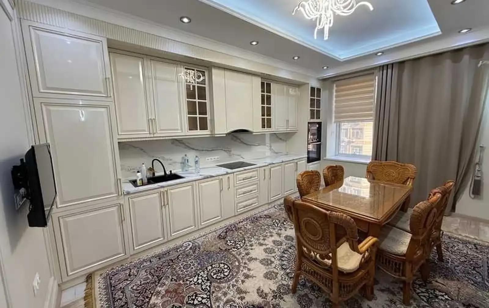 2-комн. квартира, 8 этаж, 127м², Сомони