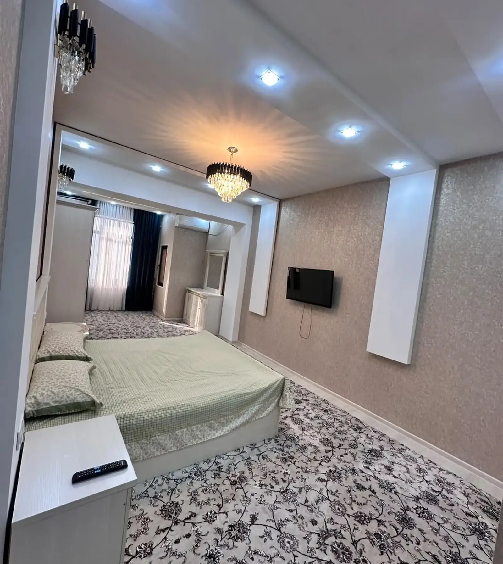 2-комн. квартира, 19 этаж, 143 м², Алфемо