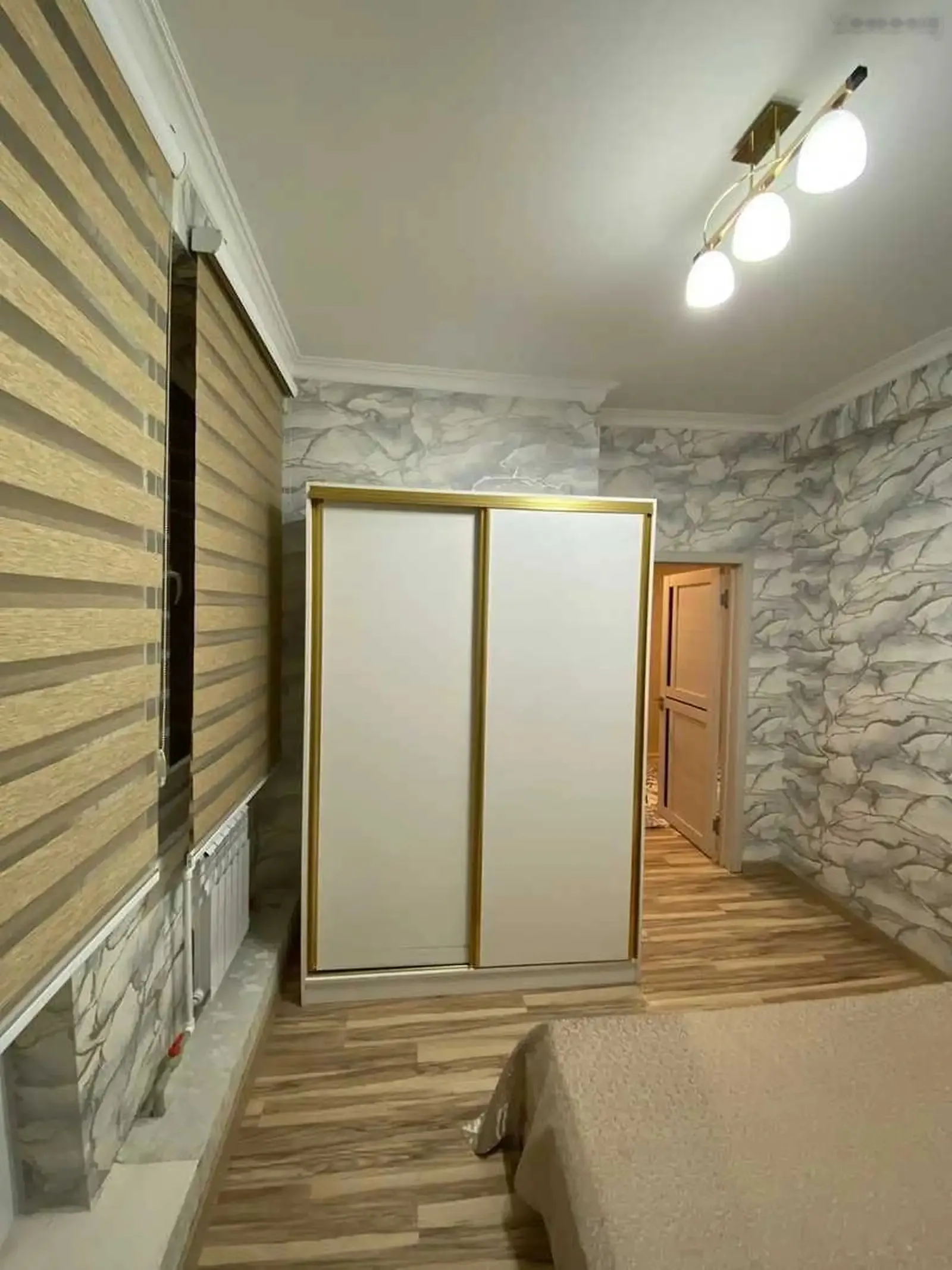2-комн. квартира, 12 этаж, 58м², Овир