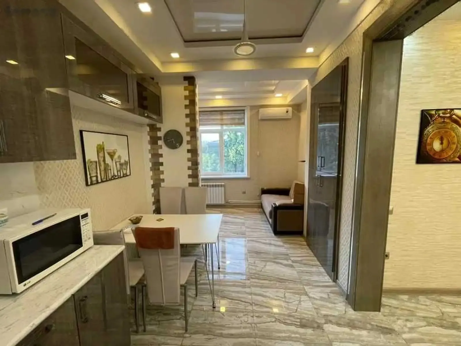 2-комн. квартира, 3 этаж, 68м², Шохмансур