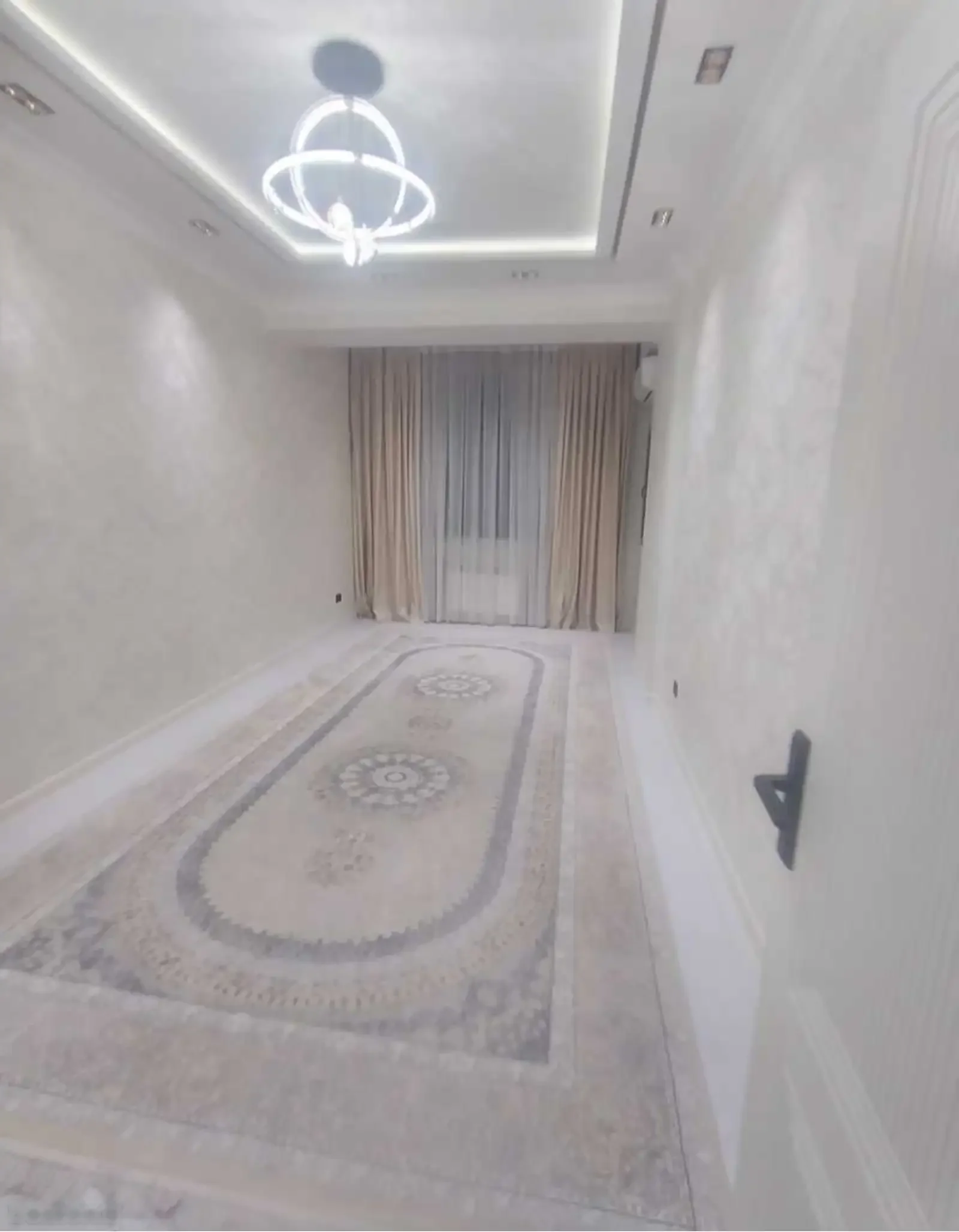 2-комн. квартира, 5 этаж, 58м², Напротив Зирбак