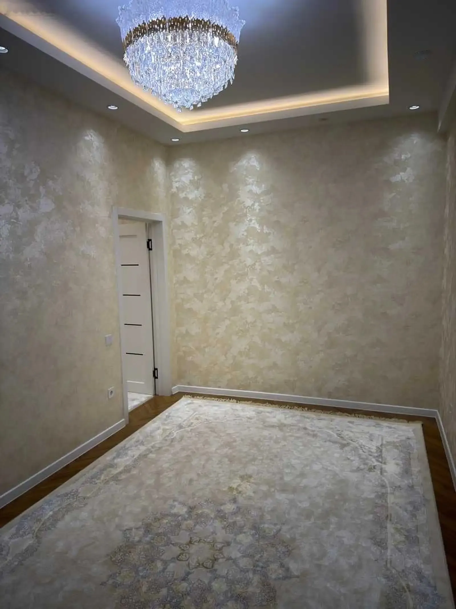 2-комн. квартира, 8 этаж, 65м², Овир