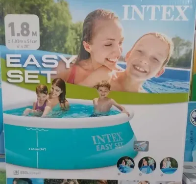 Детский бассейн