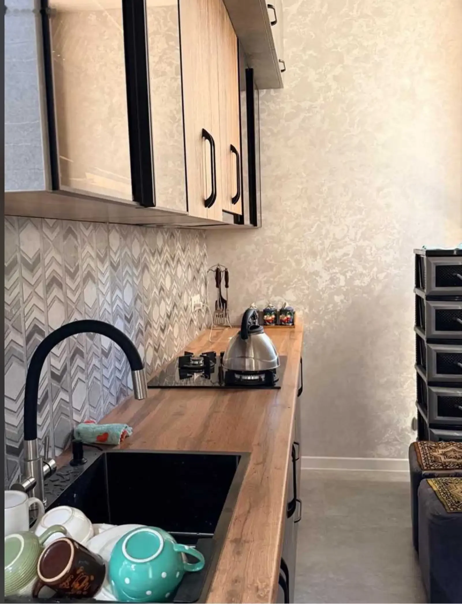 2-комн. квартира, 3 этаж, 95м², Зелёный