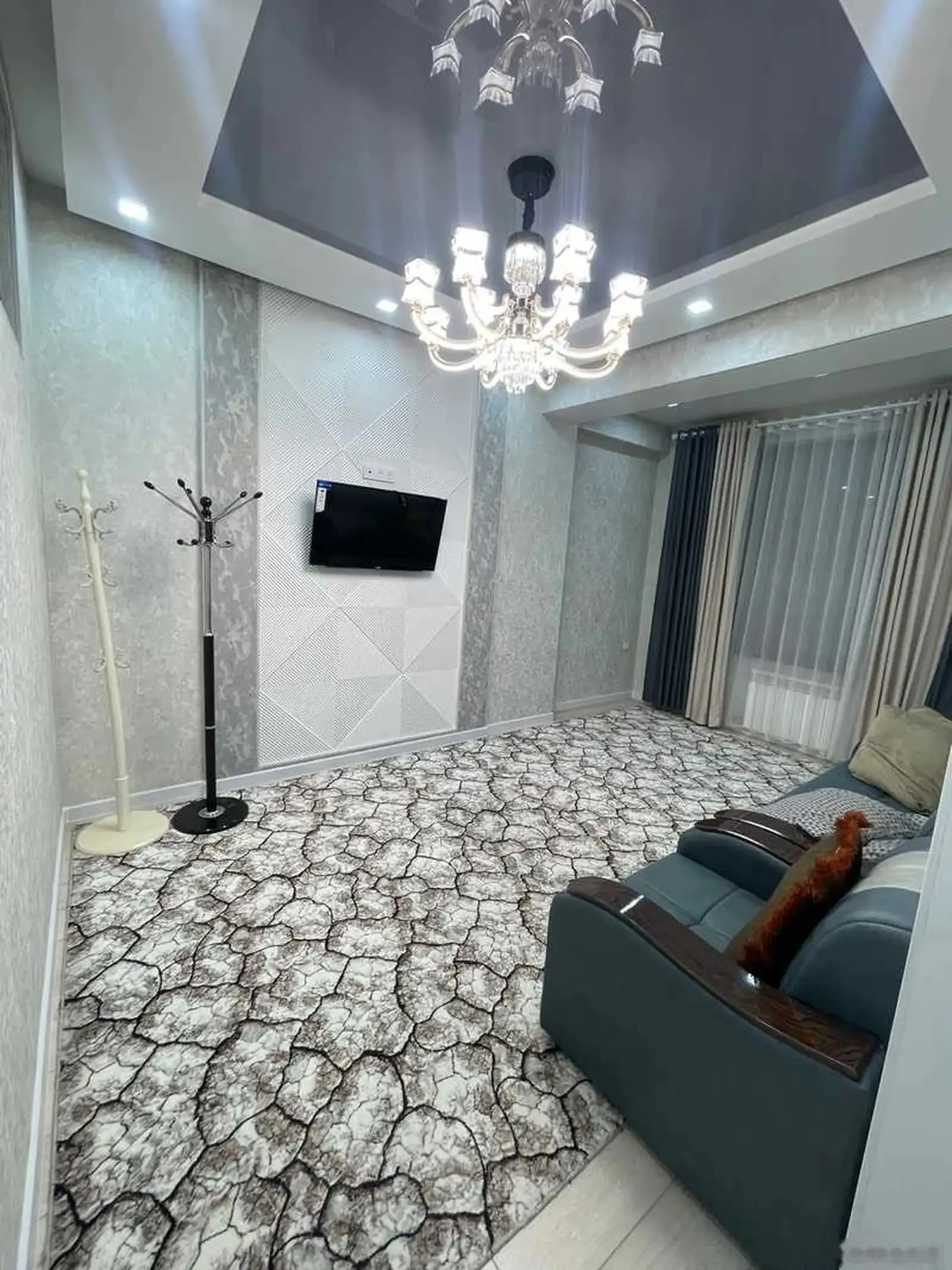 2-комн. квартира, 12 этаж, 70м², 91мкр