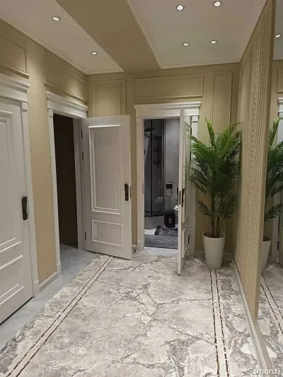 2-комн. квартира, 4 этаж, 70м², И. Сомони