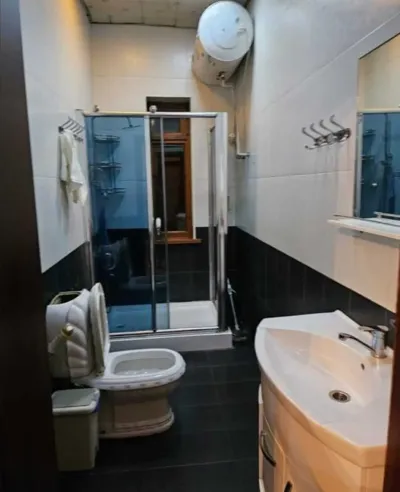 3-этажный, 7 комнатный дом, 705 м², Сомони