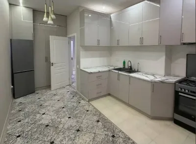 3-комн. квартира, 4 этаж, 106 м², Сино