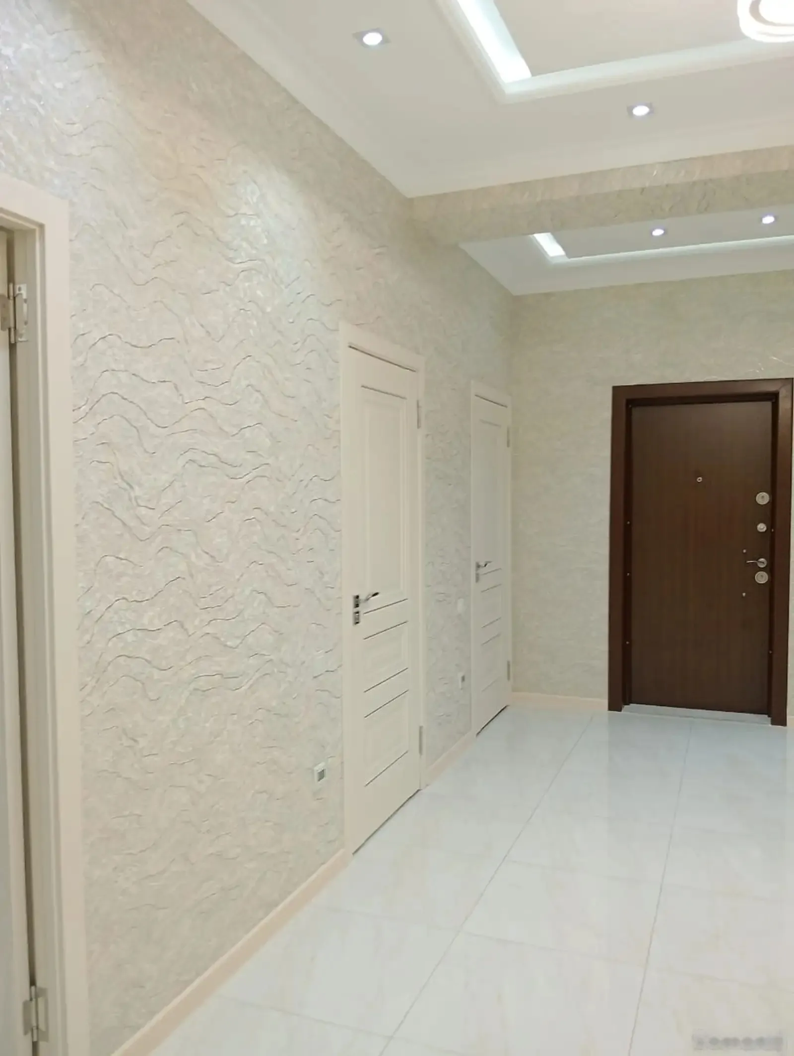 2-комн. квартира, 9 этаж, 90м², бари парламент