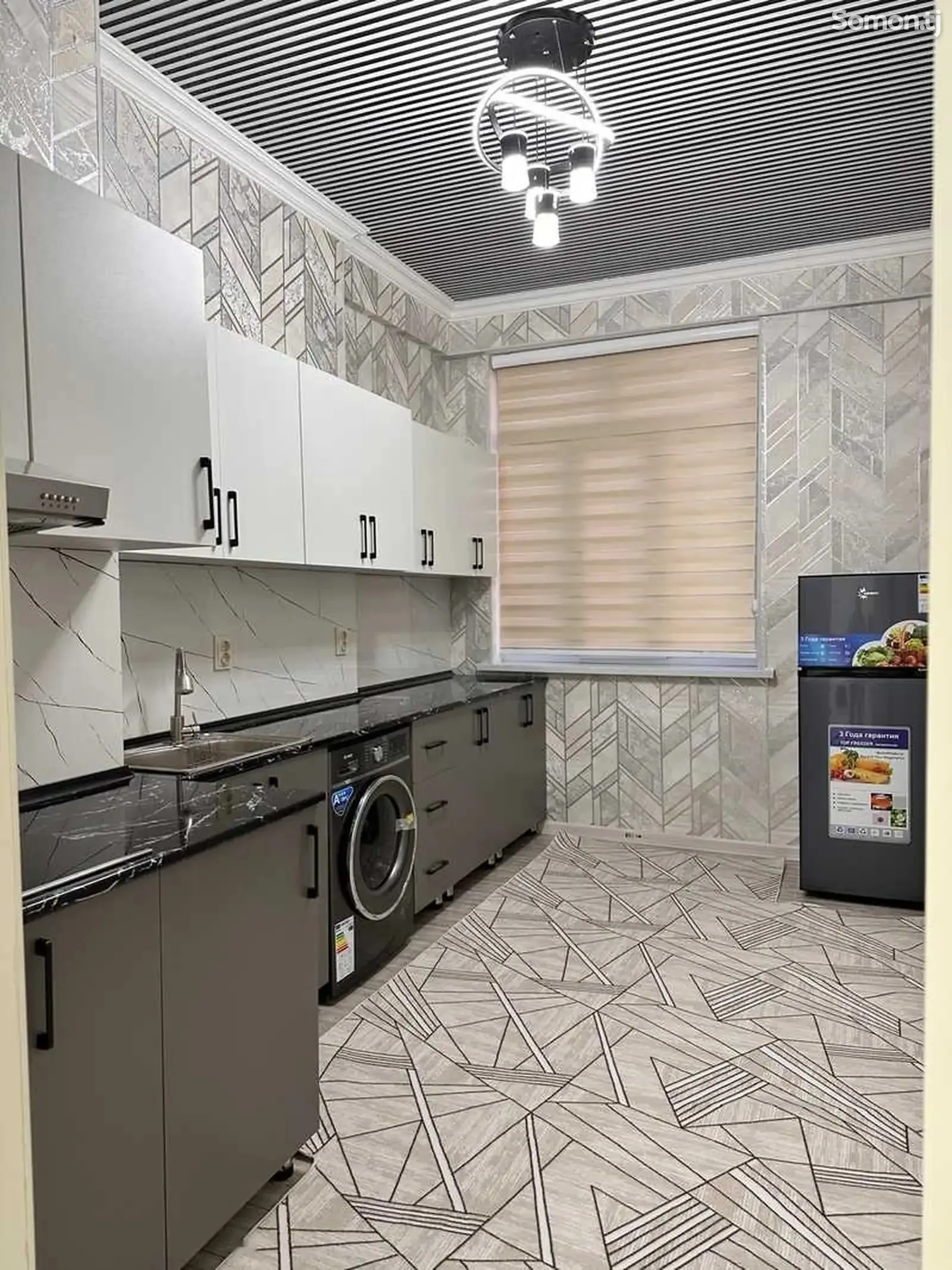 2-комн. квартира, 9 этаж, 80м², И.Сомони, бозори Мехргон