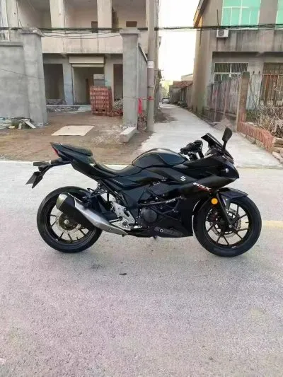 Мотоцикл Suzuki RGSX