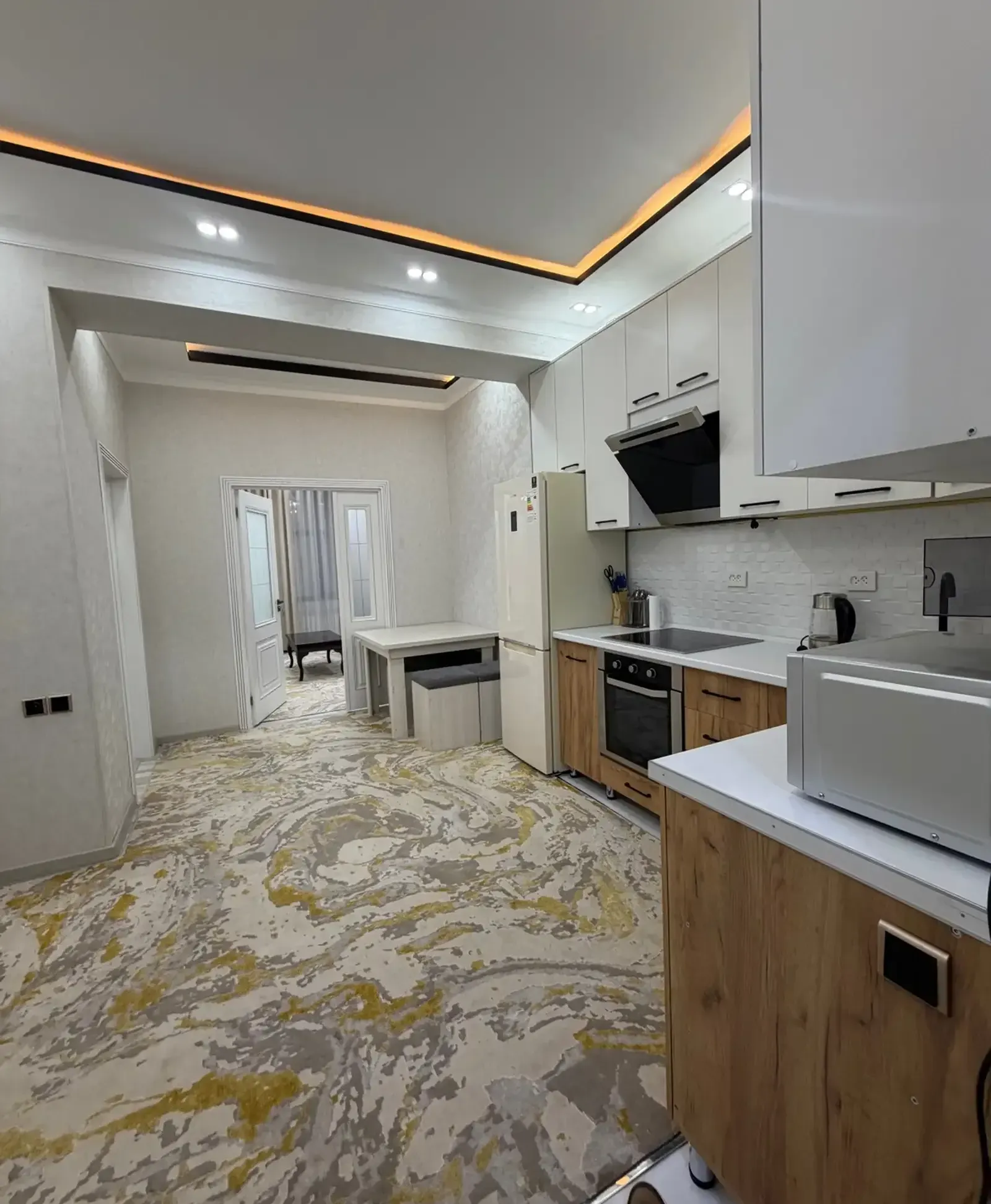2-комн. квартира, 10 этаж, 65м², Шохмансур/Хилтон