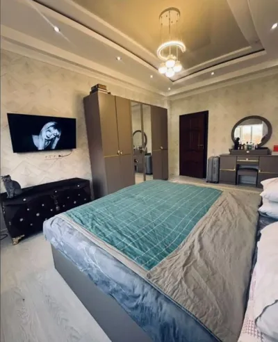 2-комн. квартира, 6 этаж, 76м², Сино