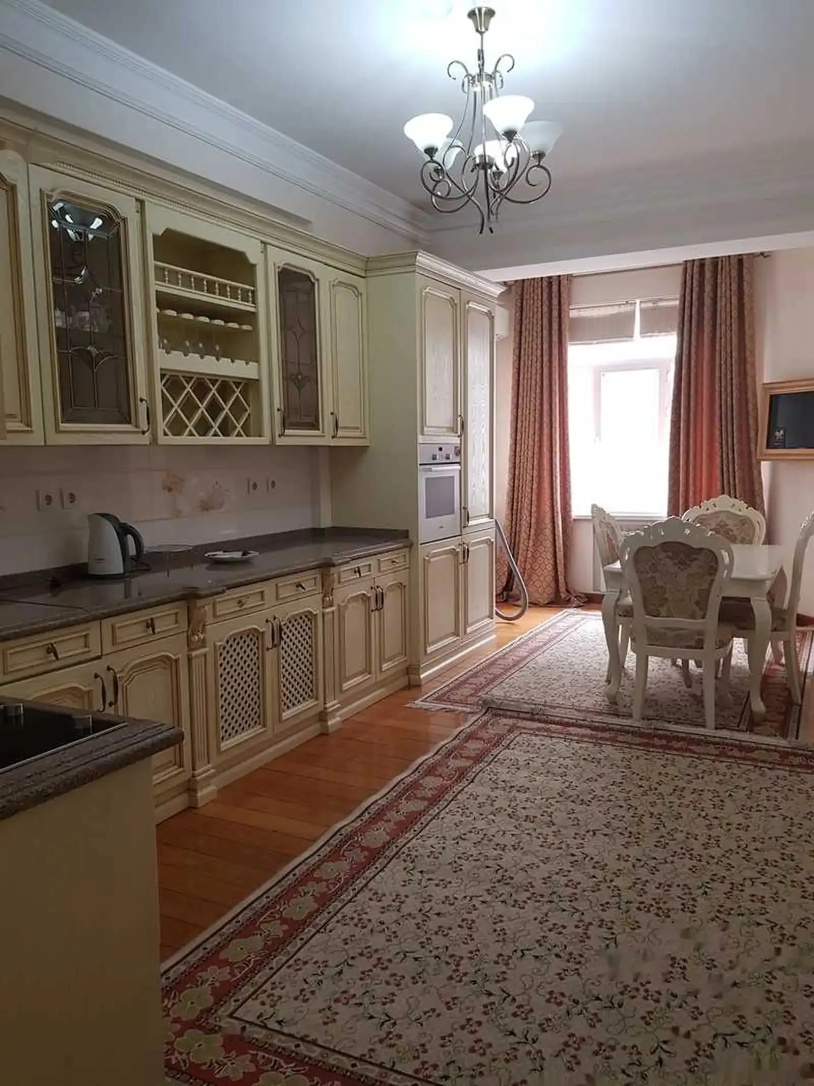 3-комн. квартира, 8 этаж, 123м², дом печать (улица Истаравшан)