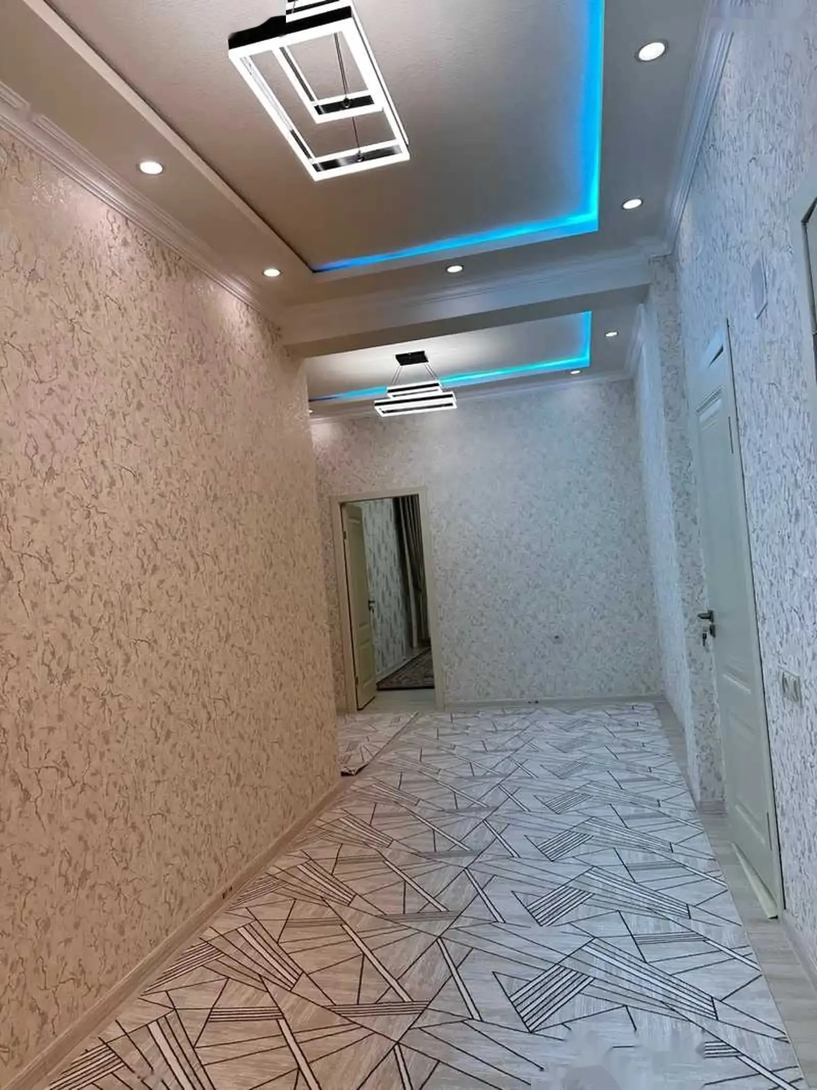 2-к квартира, 9 этаж, 80 м², И.Сомони, бозори Мехргон