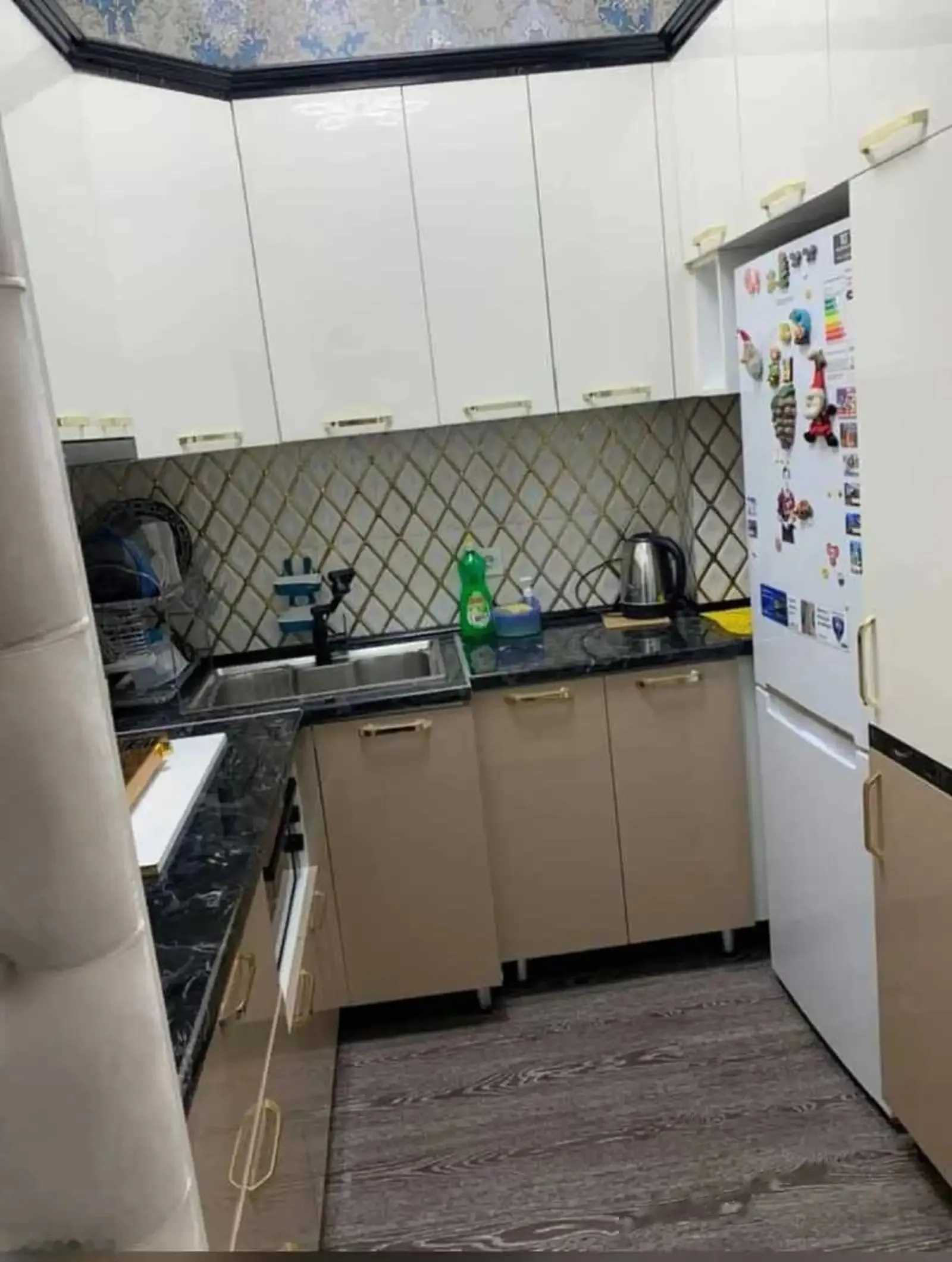 3-комн. квартира, 9 этаж, 72м², Мехргон