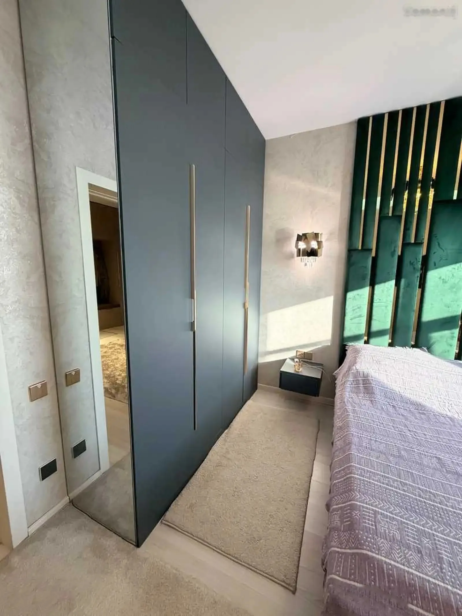 3-комн. квартира, 13 этаж, 105м², пайкари 112мкр