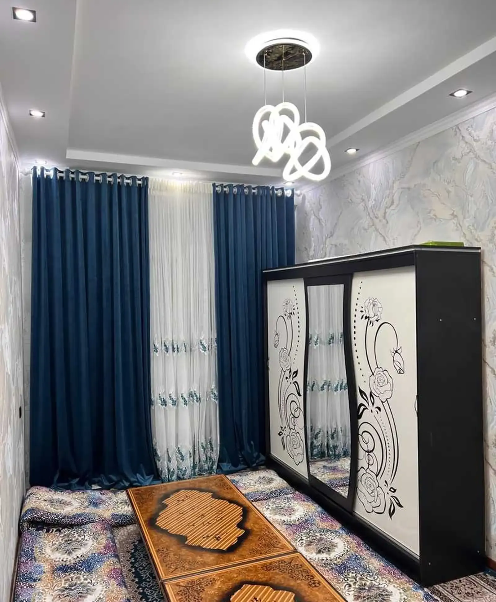 3-комн. квартира, 2 этаж, 100м², Овир, Ашан