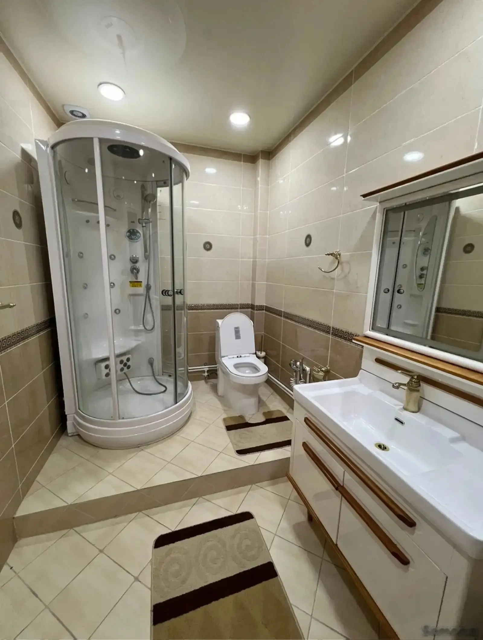 3-комн. квартира, 6 этаж, 120м², Опера Балет