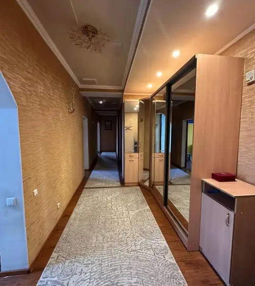 3-комн. квартира, 5 этаж, 140м², Шохмансур