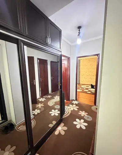 3-комн. квартира, 4 этаж, 74 м², н.Фирдавси,пеши Автосалони BMW