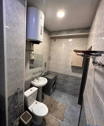 2-комн. квартира, 3 этаж, 90м², И. Сомони