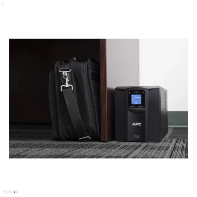 Источник бесперебойного питания APC Smart-UPS C 1000VA Line Interactive LCD AVR Tower, SMC1000IC