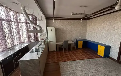 3-комн. квартира, 5 этаж, 140м², Шохмансур