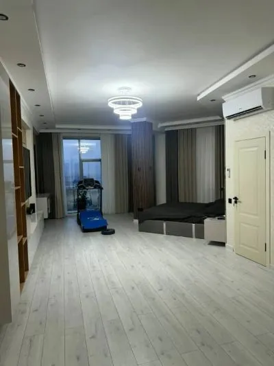 3-комн. квартира, 18 этаж, 120м², дом печат пайкари таможенный хдш