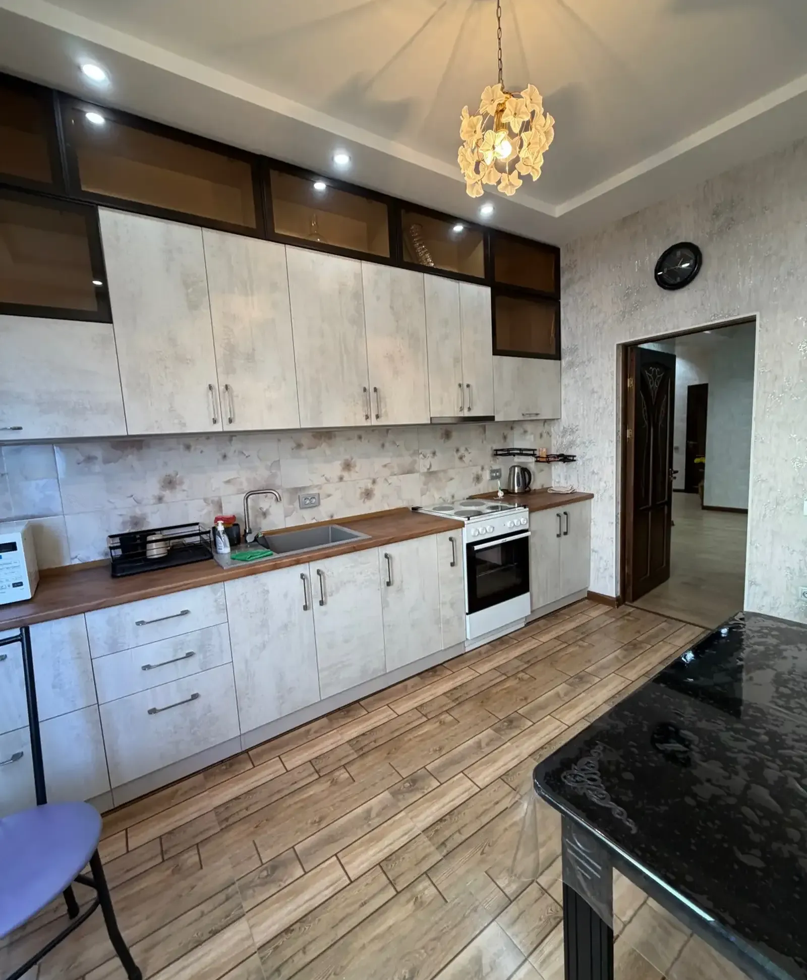 2-комн. квартира, 13 этаж, 75м², Спартак, Ашан